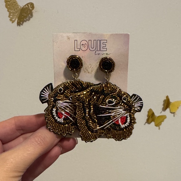 louie love Jewelry - Tiger Beaded Earrings
